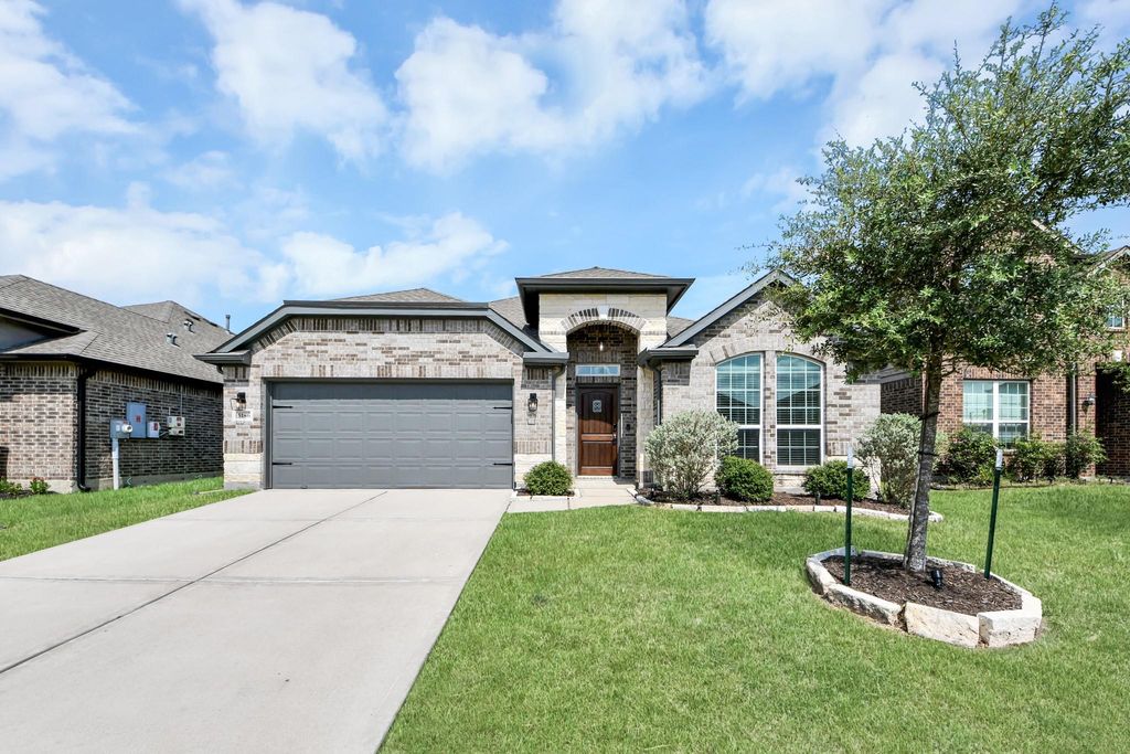5186 Dry Hollow Drive, Alvin, TX 77511