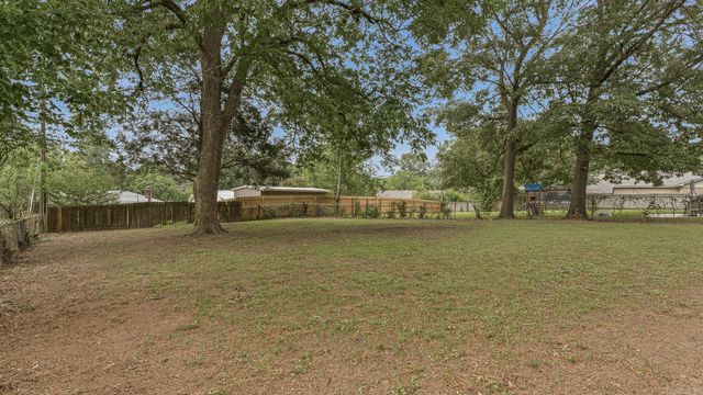 1721 westwood Drive, Jonesboro, AR 72401