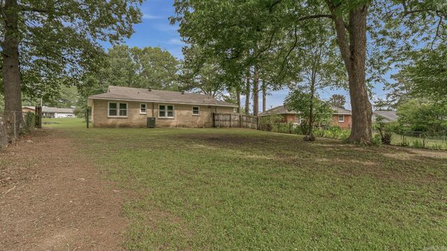 1721 westwood Drive, Jonesboro, AR 72401