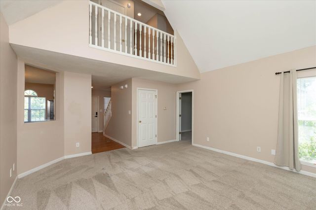 1200 Matthews Court, Franklin, IN 46131