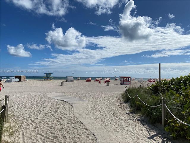 100 Lincoln Rd 939, Miami Beach, FL 33139