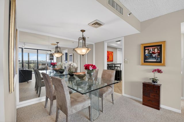 7754 Lakeside Boulevard 476, Boca Raton, FL 33434