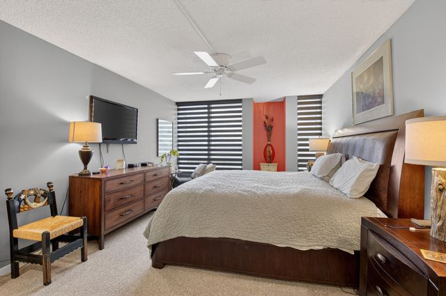 7754 Lakeside Boulevard 476, Boca Raton, FL 33434