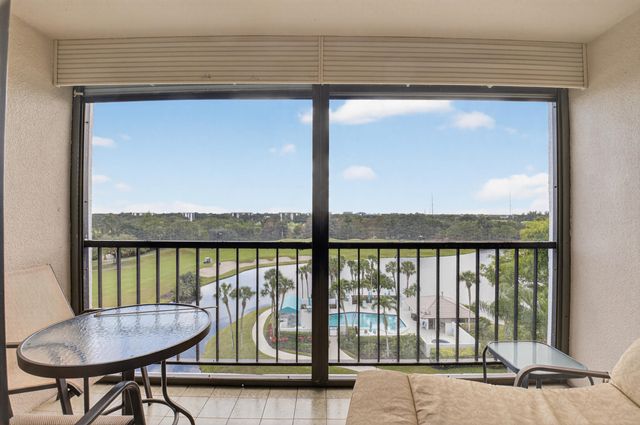 7754 Lakeside Boulevard 476, Boca Raton, FL 33434