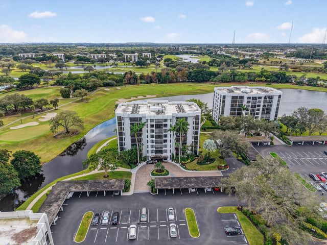 7754 Lakeside Boulevard 476, Boca Raton, FL 33434