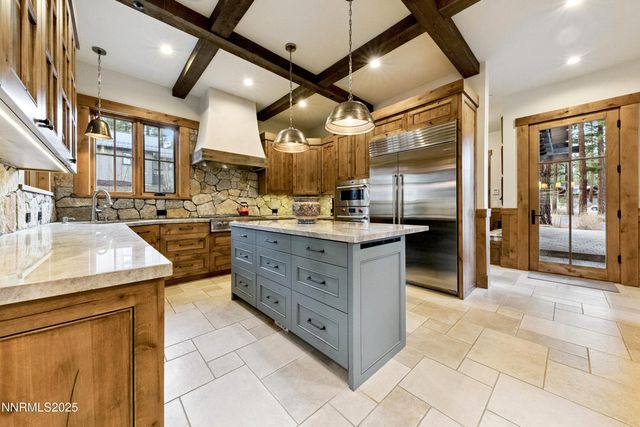 261 Redding Way, Carson City, NV 89705