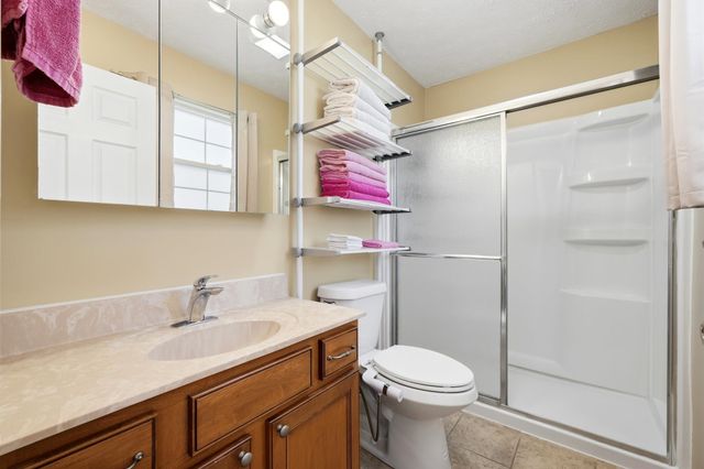 128 Ocean Drive, Huntington, WV 25705