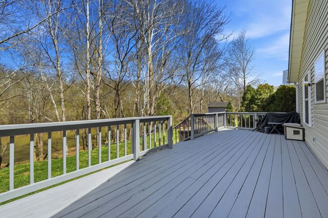 128 Ocean Drive, Huntington, WV 25705