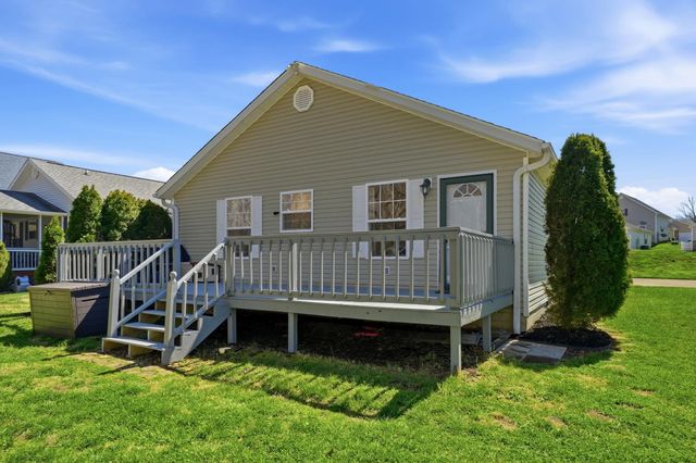 128 Ocean Drive, Huntington, WV 25705