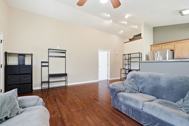 128 Ocean Drive, Huntington, WV 25705