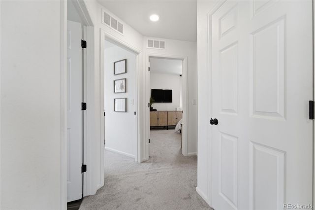 21962 E 44th Drive, Aurora, CO 80019