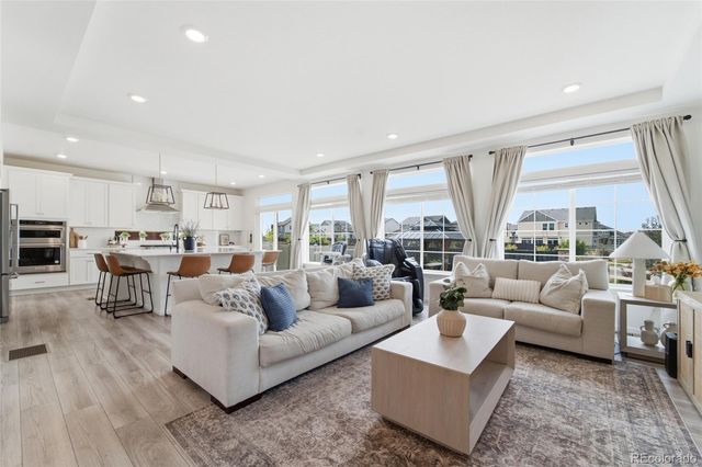 21962 E 44th Drive, Aurora, CO 80019