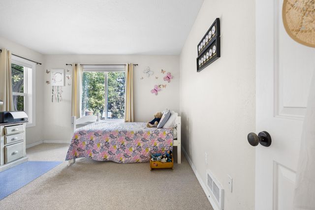 69856 Camp Polk Road, Sisters, OR 97759