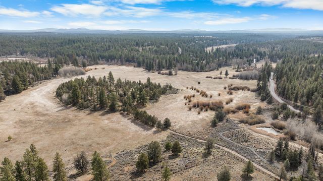 69856 Camp Polk Road, Sisters, OR 97759