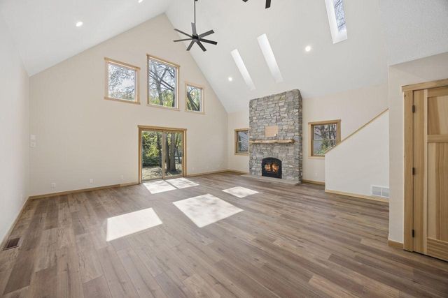 247 Glenmar Avenue, Mahtomedi, MN 55115