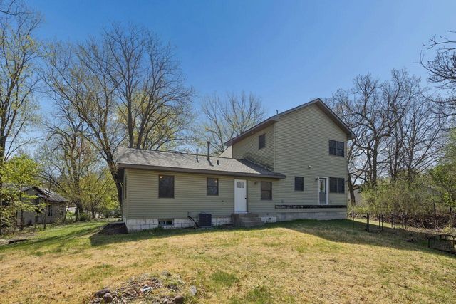 247 Glenmar Avenue, Mahtomedi, MN 55115