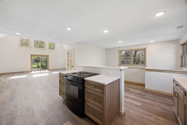 247 Glenmar Avenue, Mahtomedi, MN 55115
