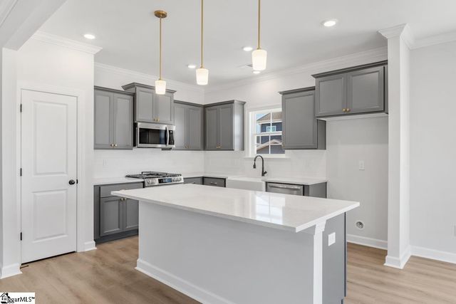 2022 Emily Margaret Road, Chesnee, SC 29323