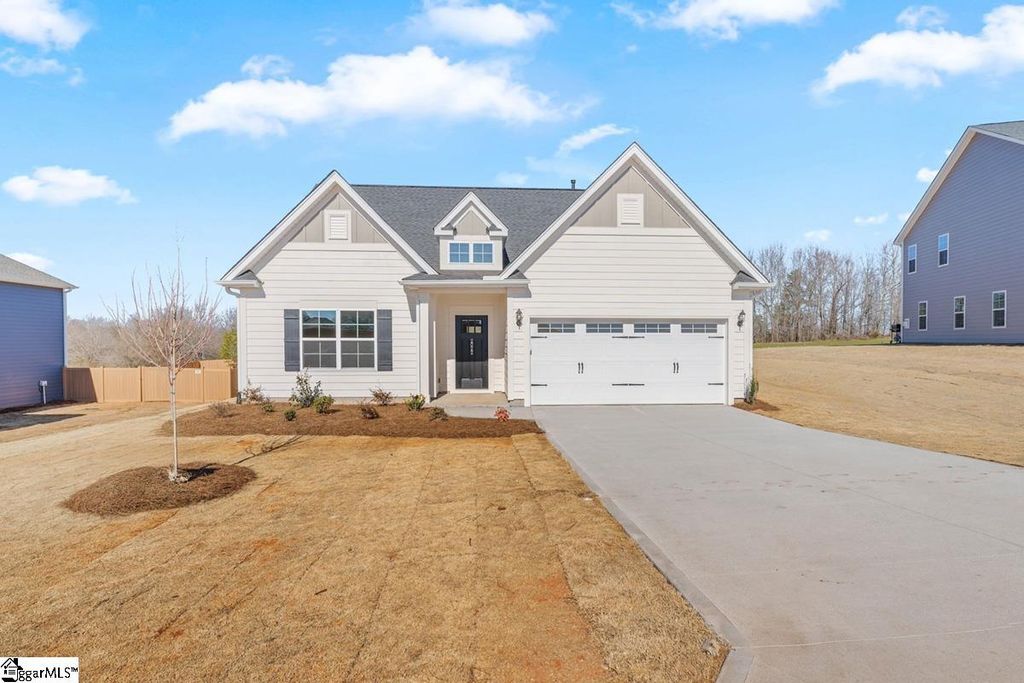 2022 Emily Margaret Road, Chesnee, SC 29323