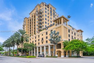 1607 Ponce De Leon Blvd 9B, Coral Gables, FL 33134
