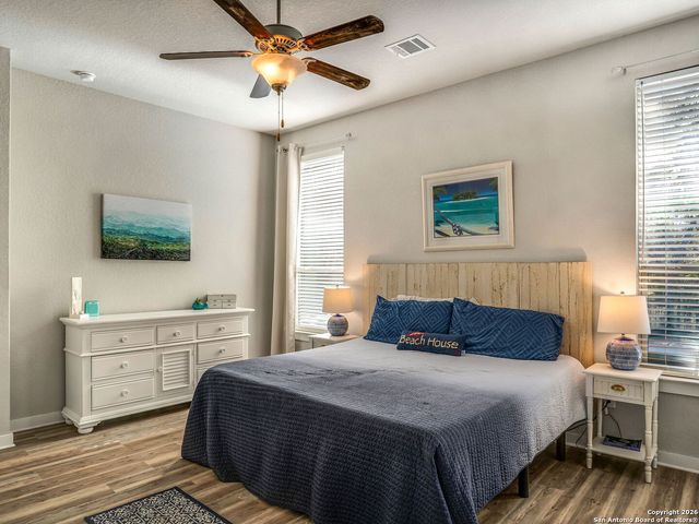 10546 Far Reaches Lane, Helotes, TX 78023