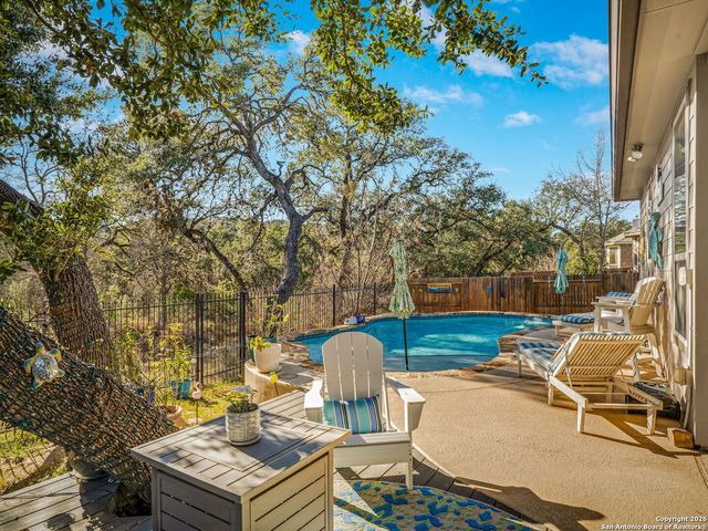 10546 Far Reaches Lane, Helotes, TX 78023