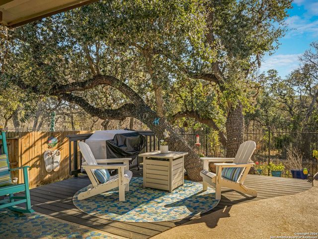 10546 Far Reaches Lane, Helotes, TX 78023