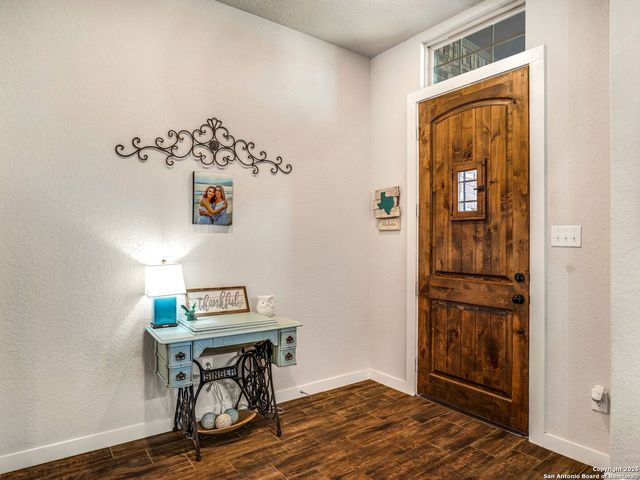 10546 Far Reaches Lane, Helotes, TX 78023