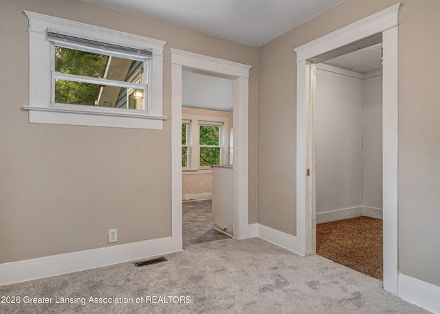 533 Avon Street, Lansing, MI 48910