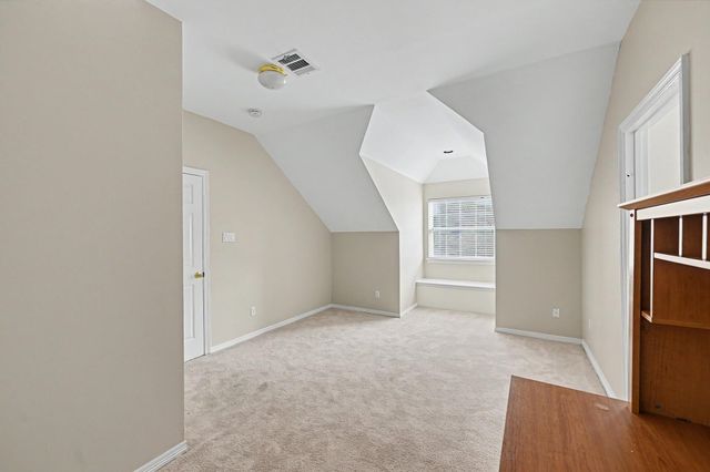 10 Sandalwood Drive, Houston, TX 77024