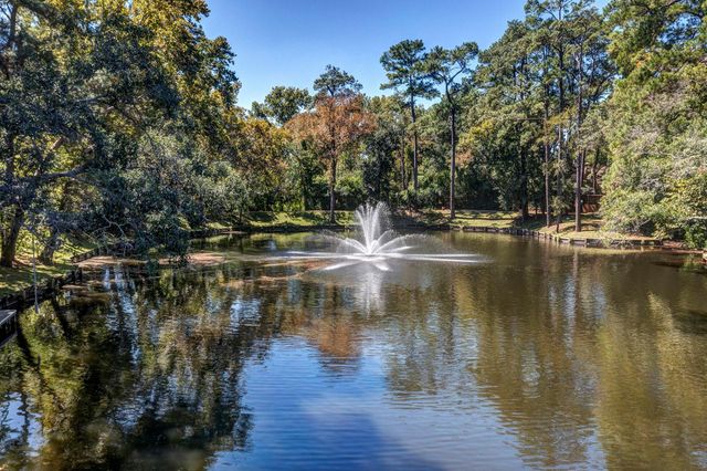 10 Sandalwood Drive, Houston, TX 77024