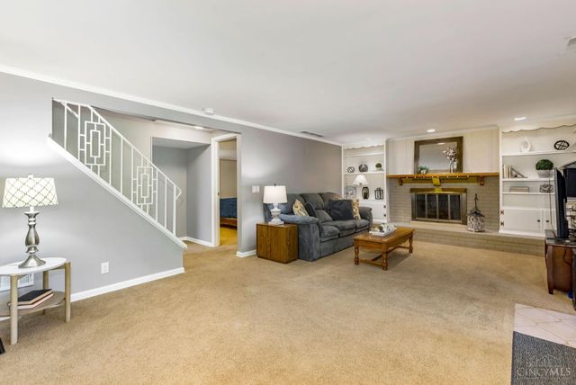 1221 Tollgate Drive, Oxford, OH 45056