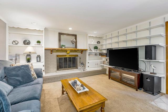 1221 Tollgate Drive, Oxford, OH 45056