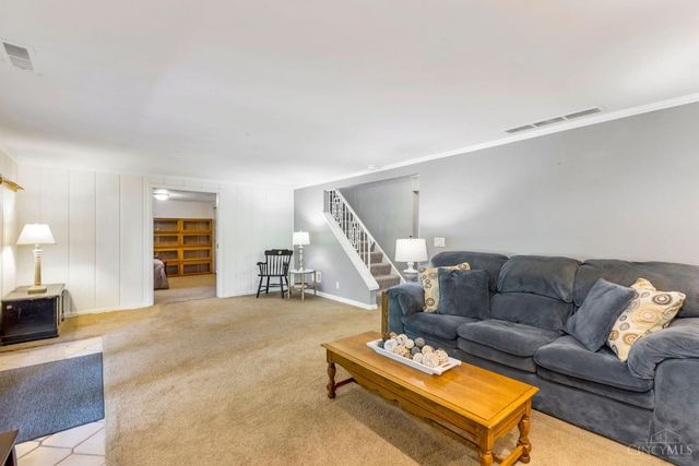 1221 Tollgate Drive, Oxford, OH 45056