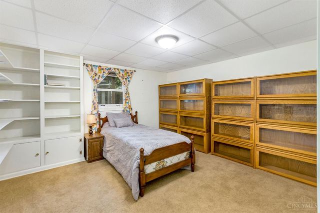 1221 Tollgate Drive, Oxford, OH 45056