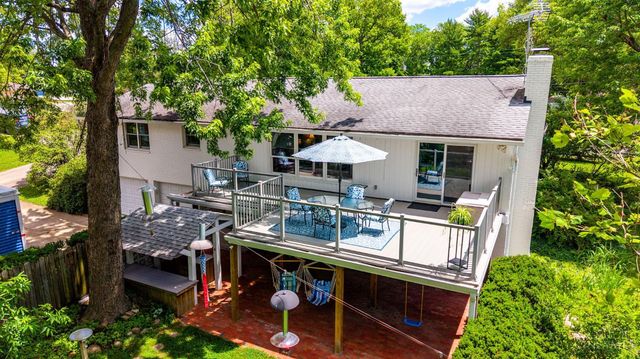 1221 Tollgate Drive, Oxford, OH 45056