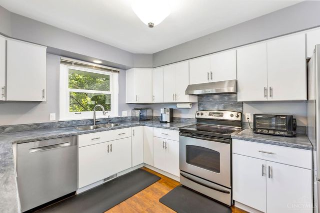 1221 Tollgate Drive, Oxford, OH 45056