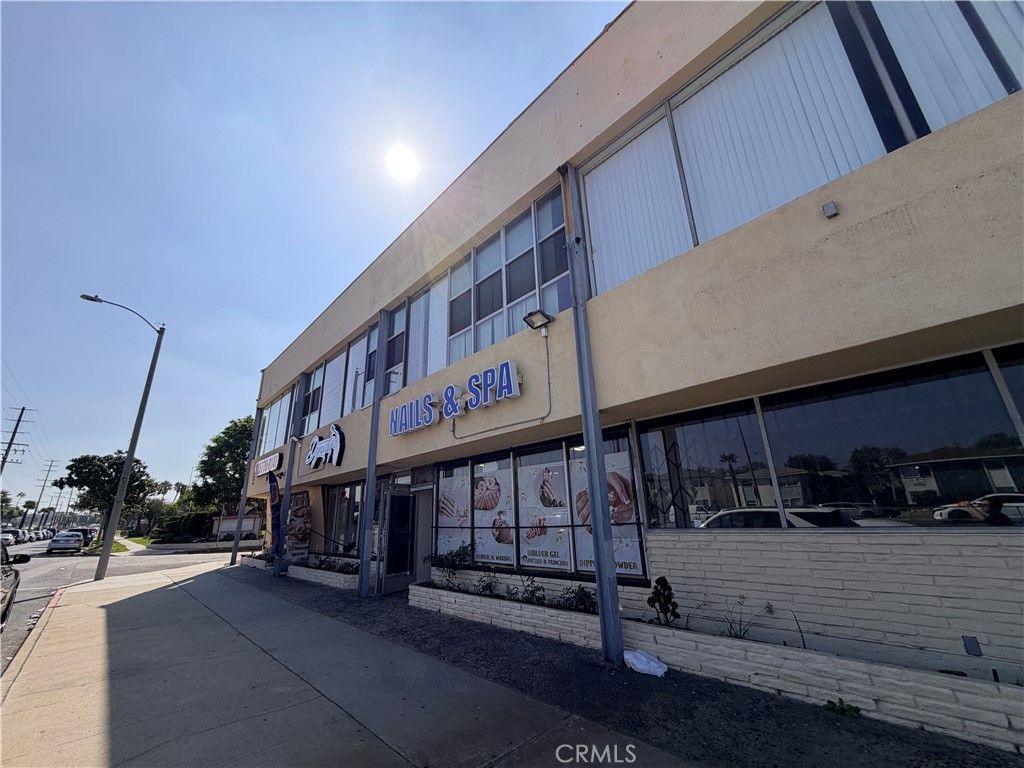 2604 W Imperial Highway B, Hawthorne, CA 90250 — photo 2