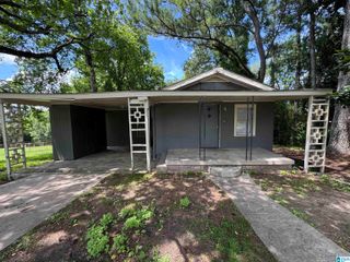 1824 PRINCETON AVENUE N, Tarrant, AL 35217