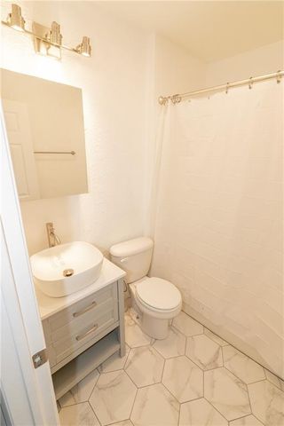 10604 Lanshire DR B, Austin, TX 78758