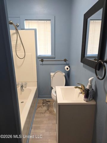 507 W Magnolia Street, Gulfport, MS 39507