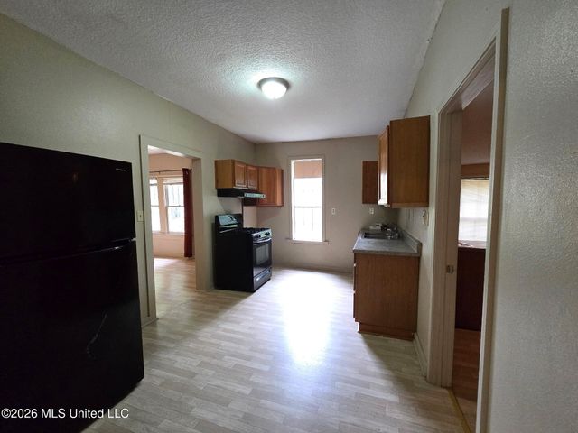 507 W Magnolia Street, Gulfport, MS 39507
