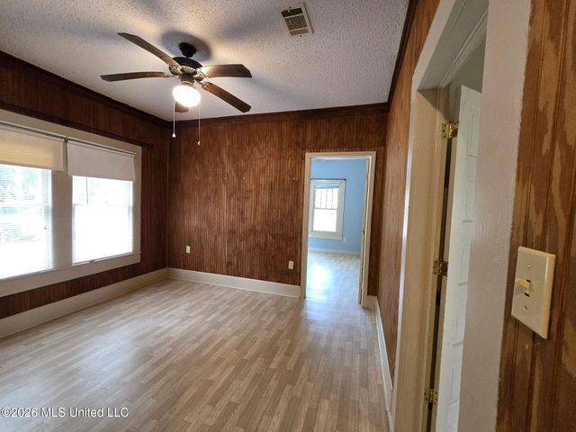 507 W Magnolia Street, Gulfport, MS 39507
