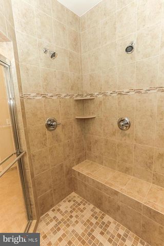 20725 JENNIFER ANN DR, Ashburn, VA 20147