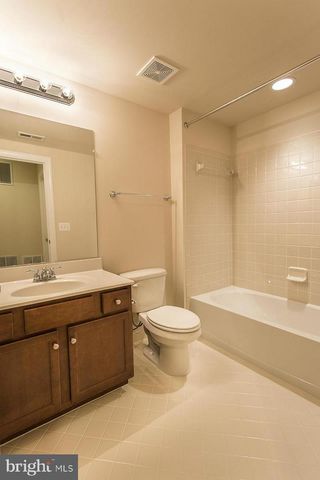 20725 JENNIFER ANN DR, Ashburn, VA 20147