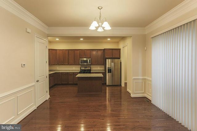 20725 JENNIFER ANN DR, Ashburn, VA 20147