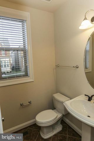 20725 JENNIFER ANN DR, Ashburn, VA 20147