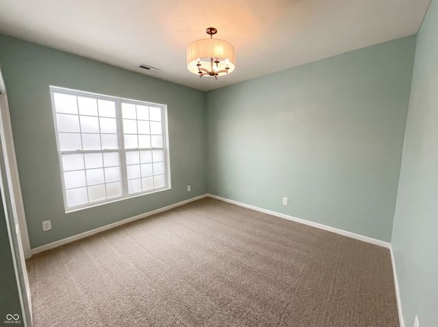 1302 Old Market Square, Greenwood, IN 46143