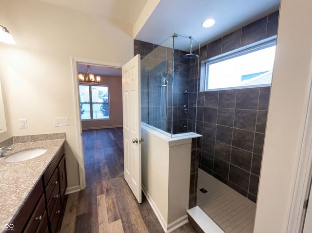 1302 Old Market Square, Greenwood, IN 46143