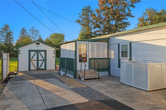 1 Rainbow Park, Wilson, NY 14131